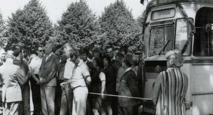 Zweigleisiger Streckenausbau nach Marienehe, Eröffnung 1971 (©Rostocker Nahverkehrsfreunde)